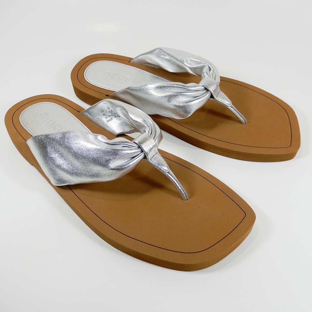 STUART WEITZMAN Cassie Flat SANDALS Size 37 6.5 Silver Metallic Leather NEW $250
